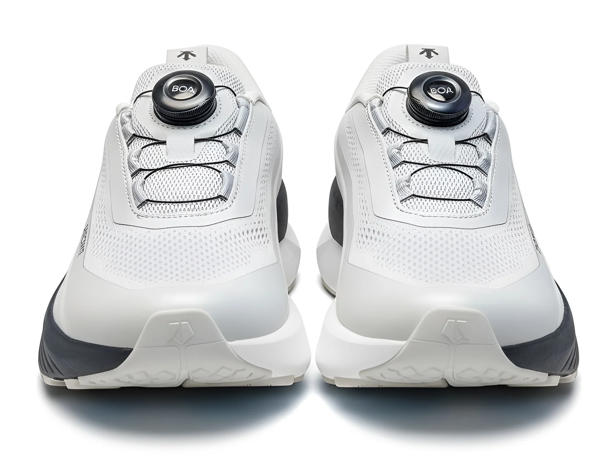 Descente Enerzite Fluid Wire 2.0 in White-Black - Image 3