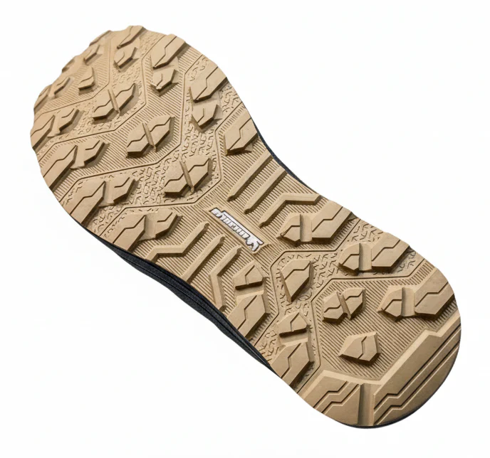 Descente Enerzite Z - GORE‑TEX in Sand - Image 2