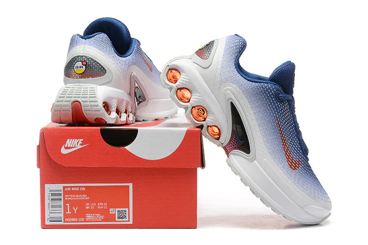 Nike Air Max DN SE Blue & White - Image 6