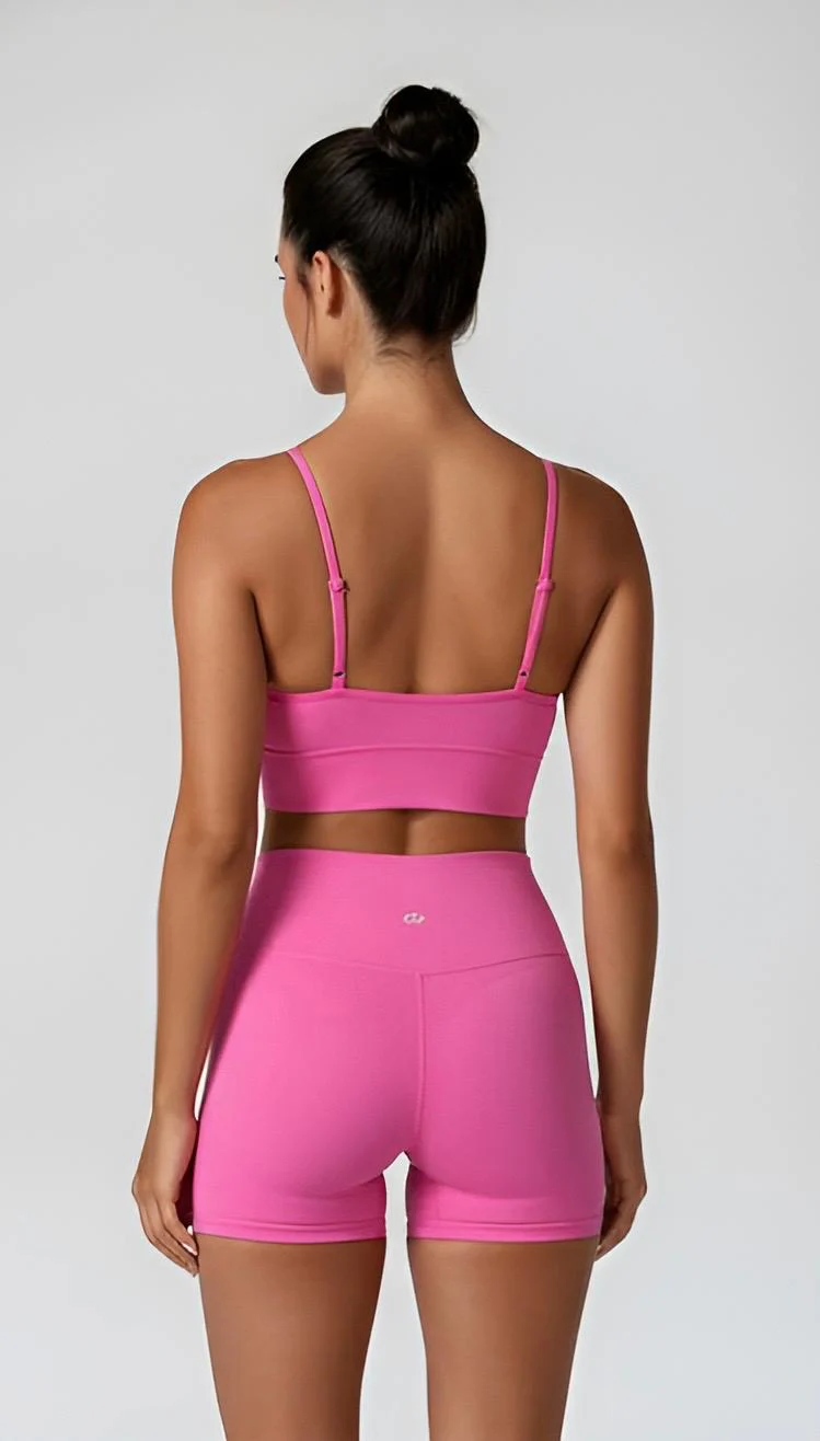 Sara Top - Image 13