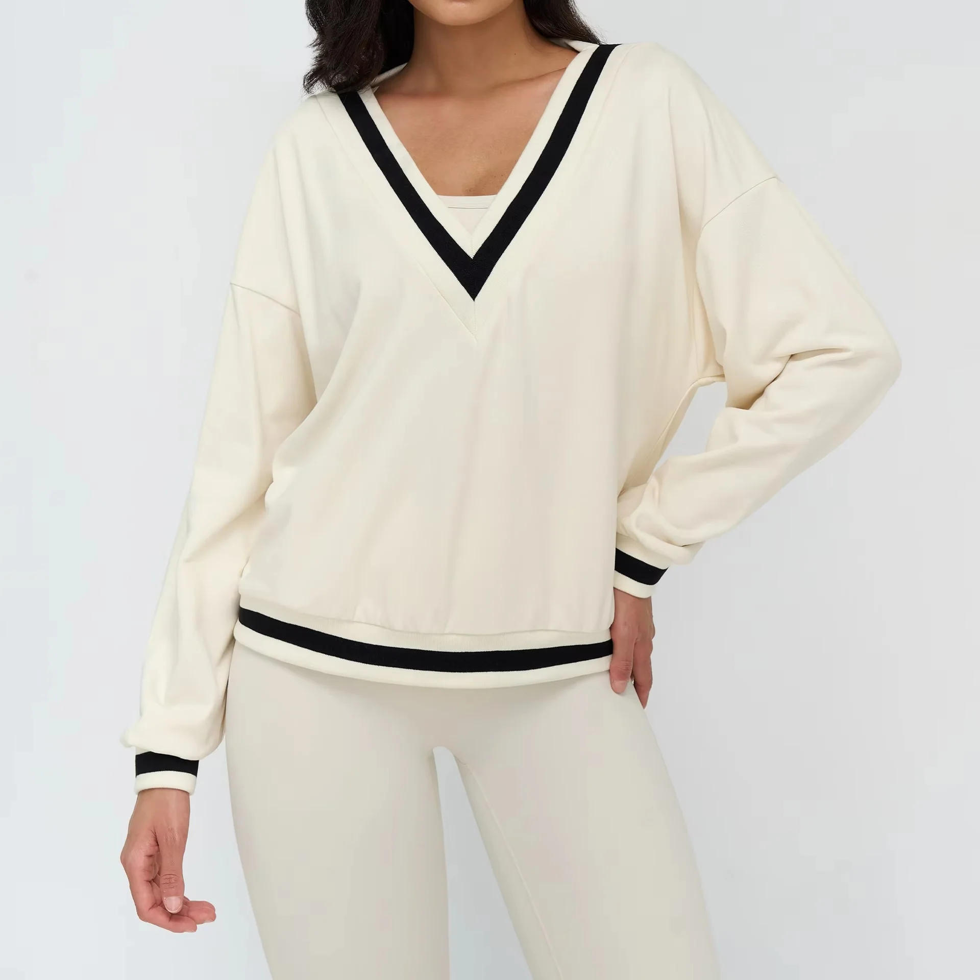 Vivia V-Neck Jumper - Image 3